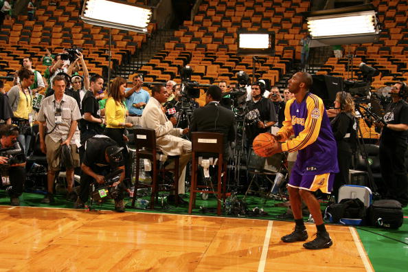 在如此激烈 在如此激烈