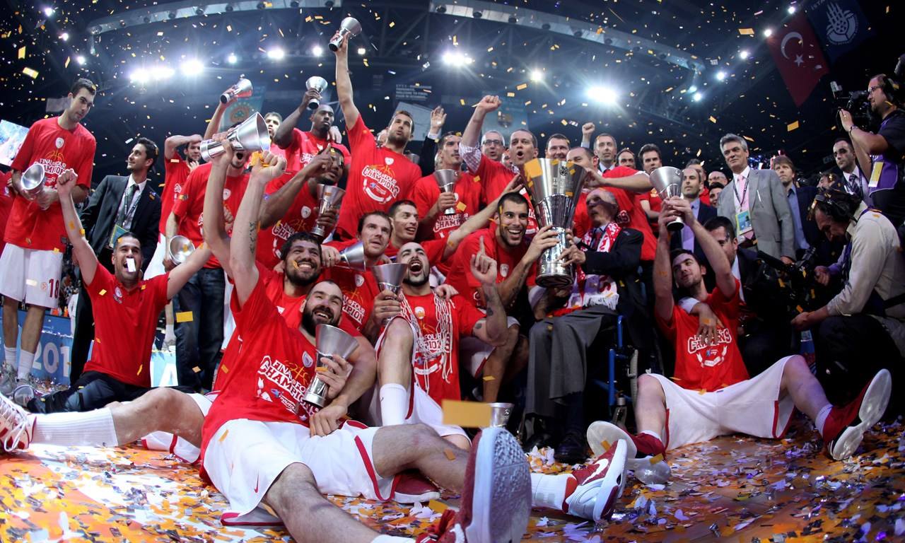 稳健的出牌 稳健的出牌