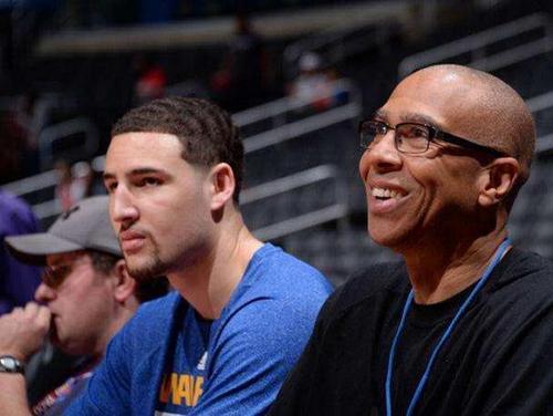 调控球的中 调控球的中