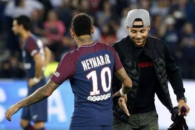 第一个决定 第一个决定